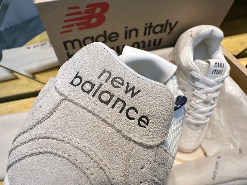 MiuMiu X New Balance Wmns Shoe 009