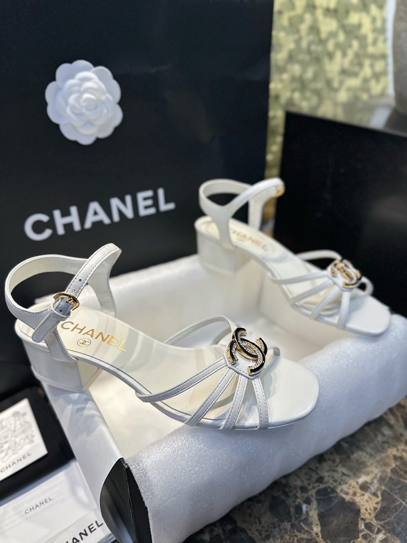 Chanel 25P Wmns Sandal 043