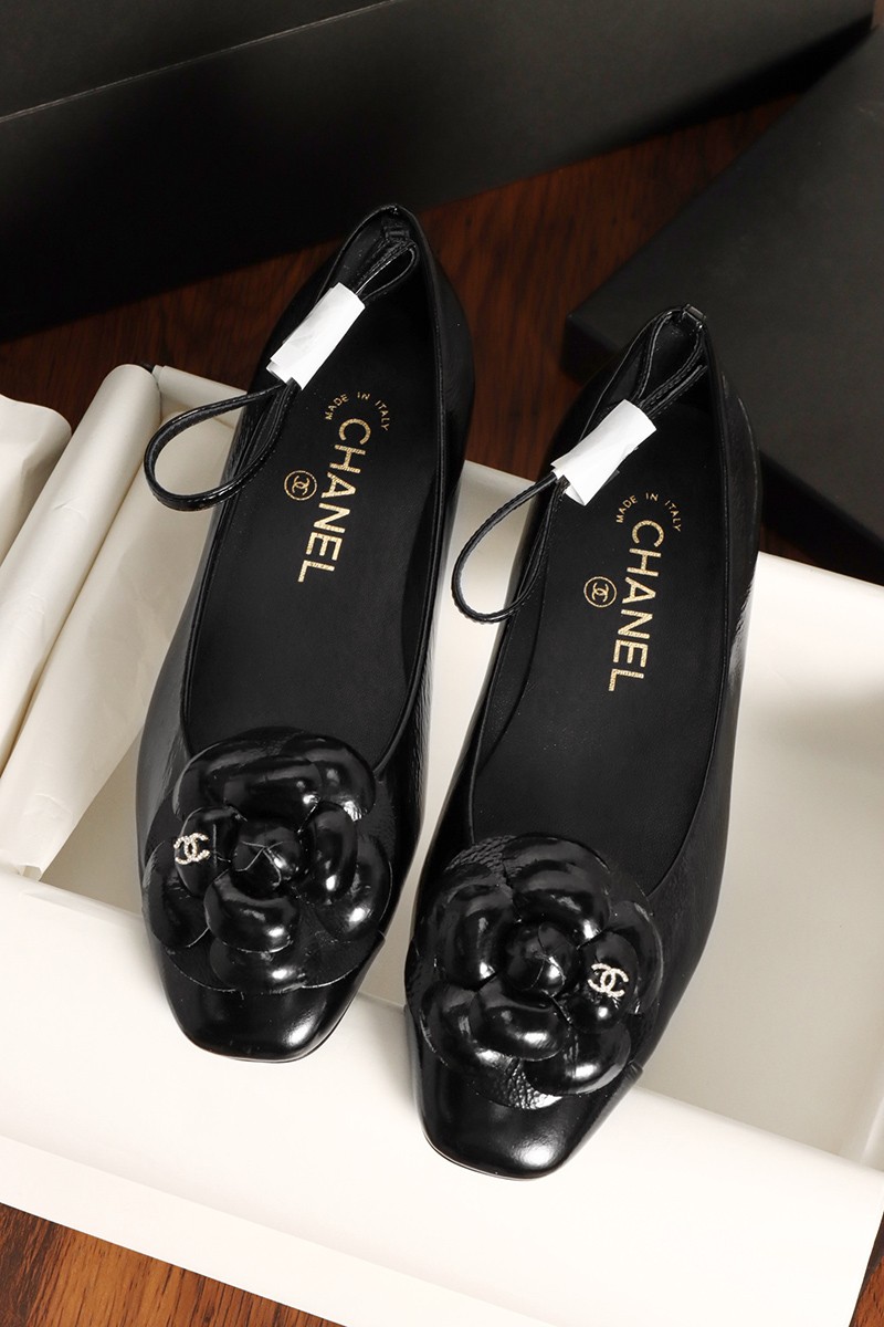 Chanel Wmns Shoe 042
