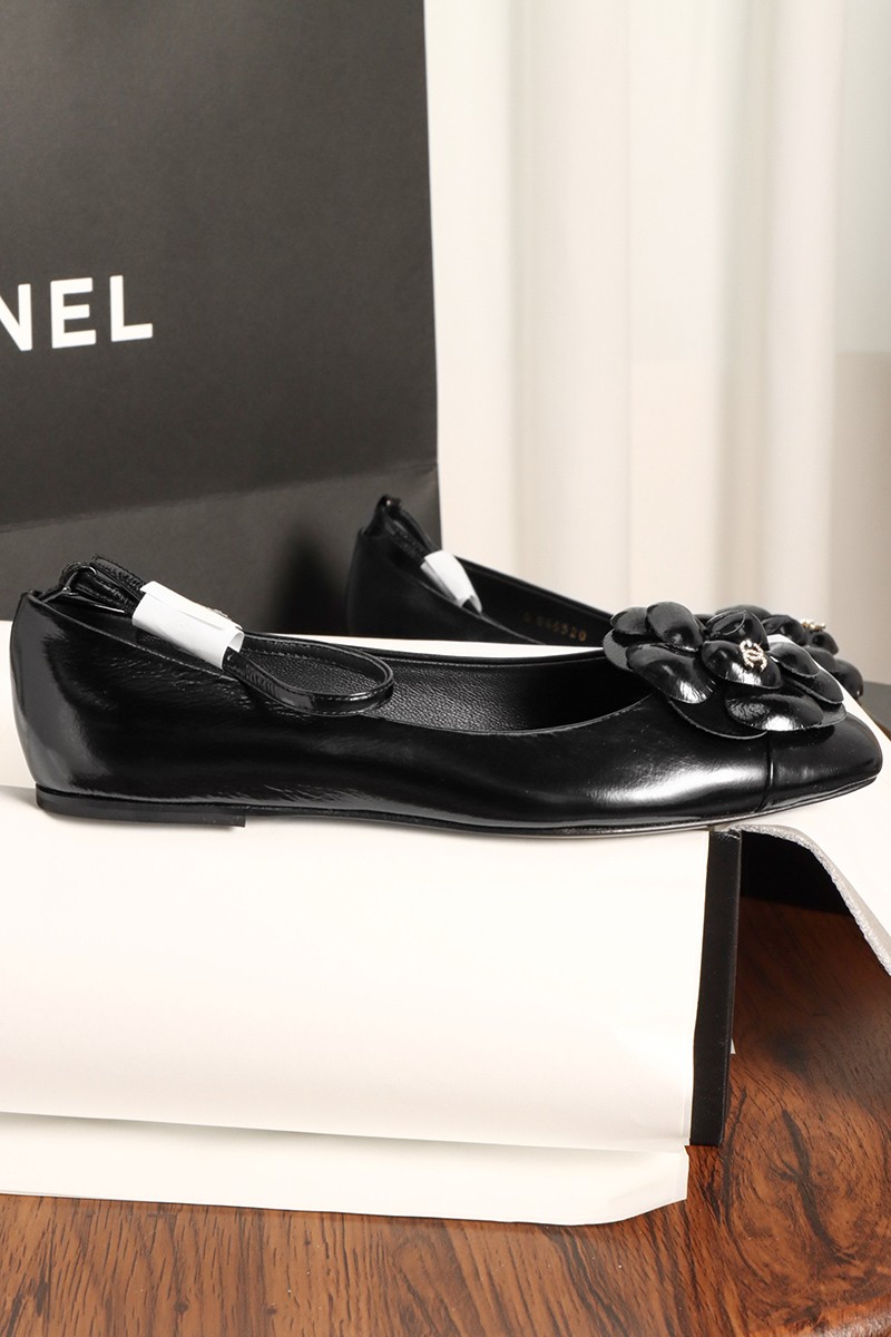 Chanel Wmns Shoe 042