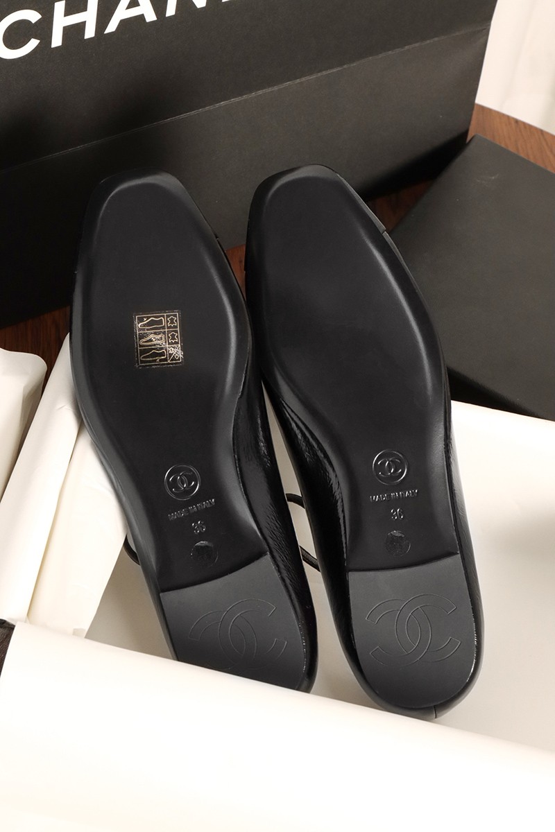 Chanel Wmns Shoe 042