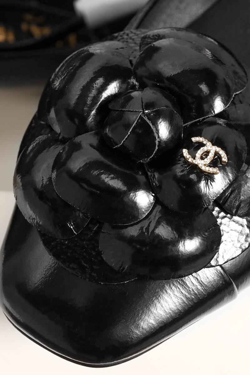 Chanel Wmns Shoe 042
