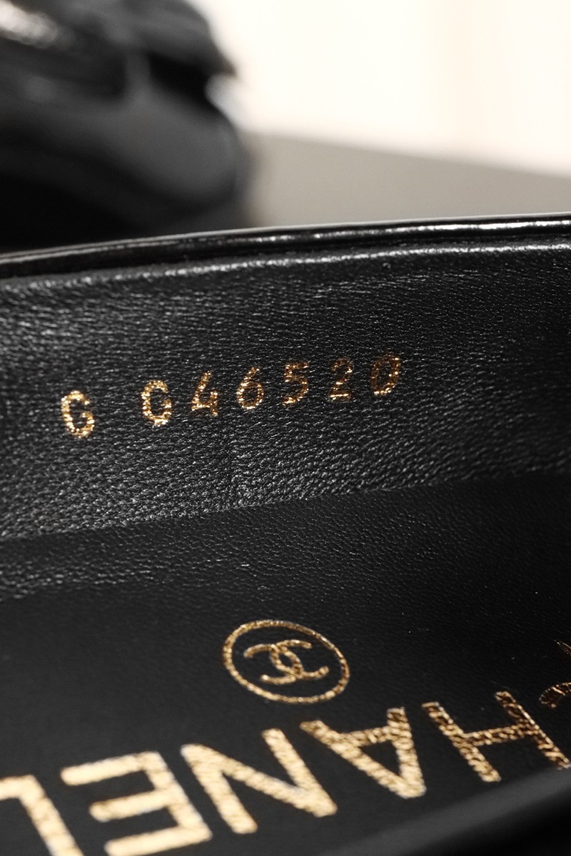 Chanel Wmns Shoe 042