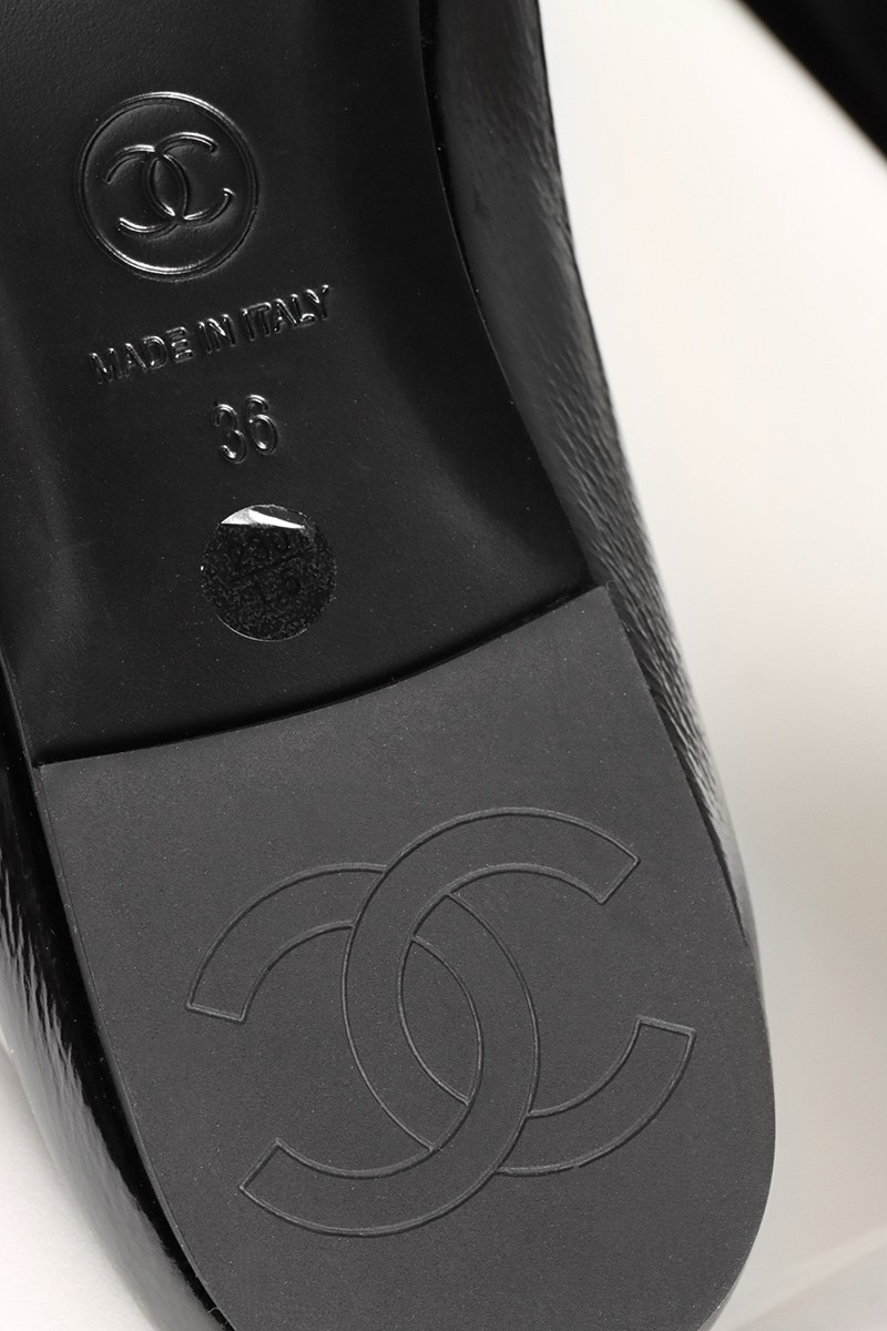 Chanel Wmns Shoe 042