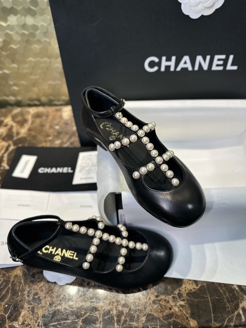Chanel 24A Wmns Shoe 041