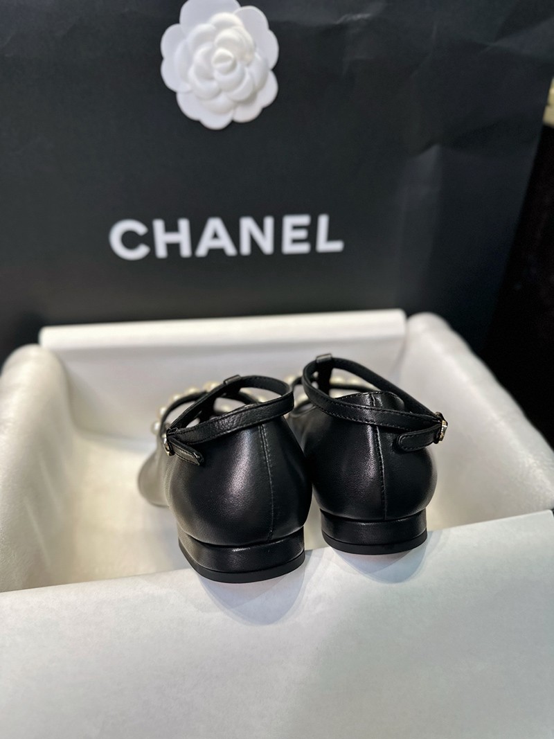 Chanel 24A Wmns Shoe 041