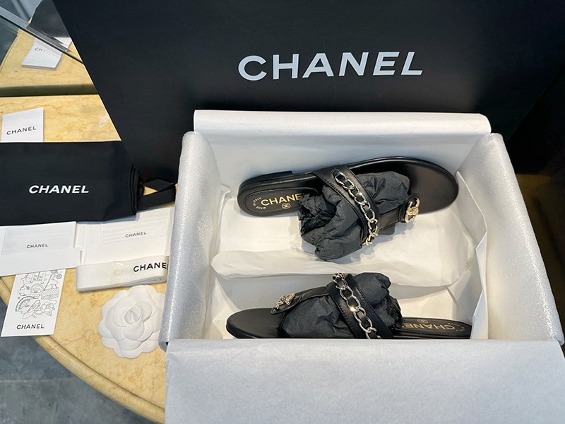 Chanel 25S Wmns Sandal 040