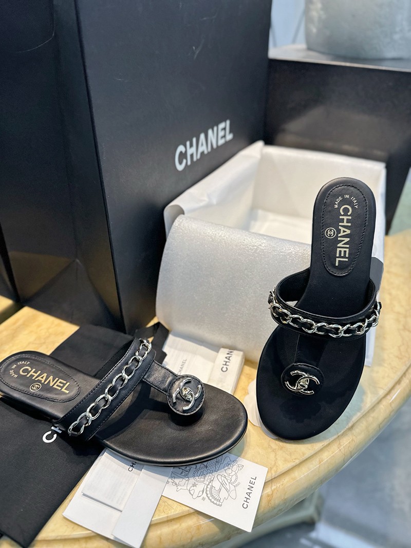 Chanel 25S Wmns Sandal 040
