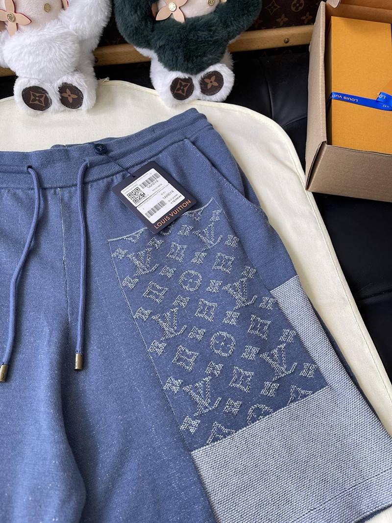 LV Shorts 071