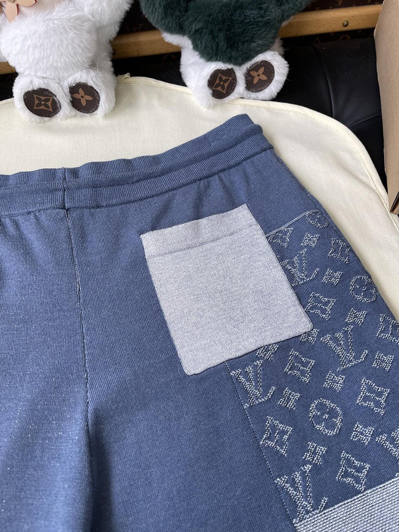 LV Shorts 071