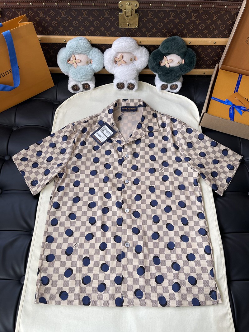 LV T-shirt 068