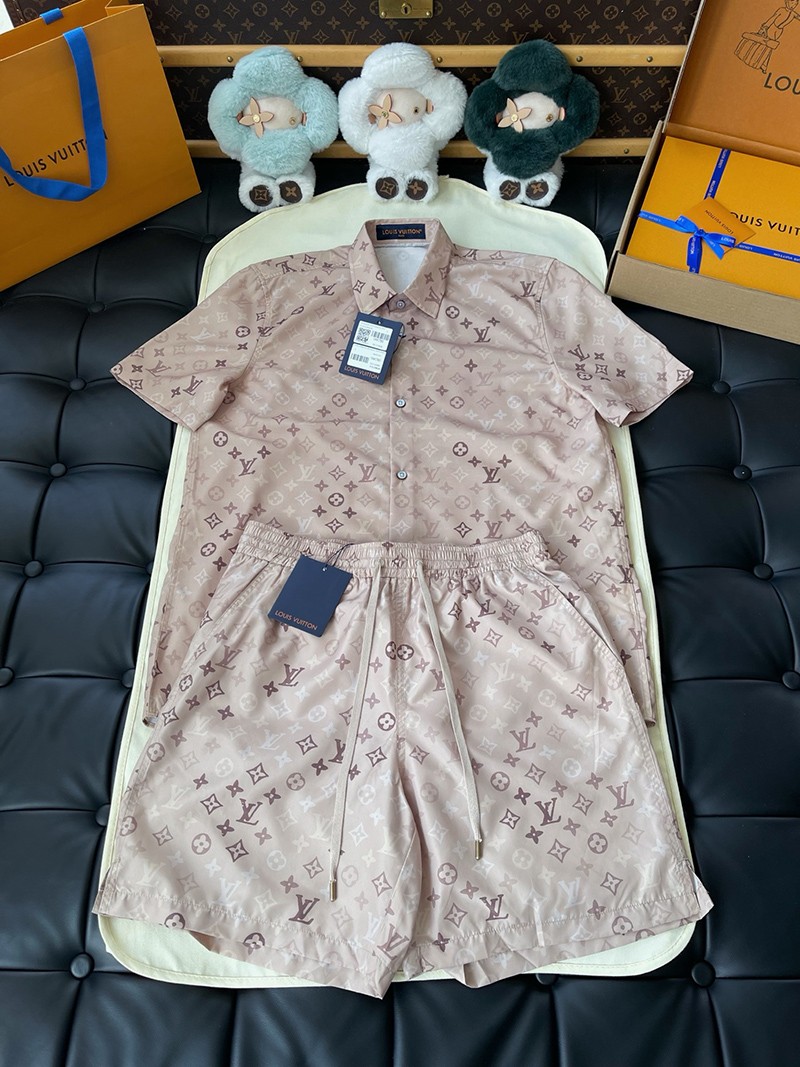 LV Shorts 065