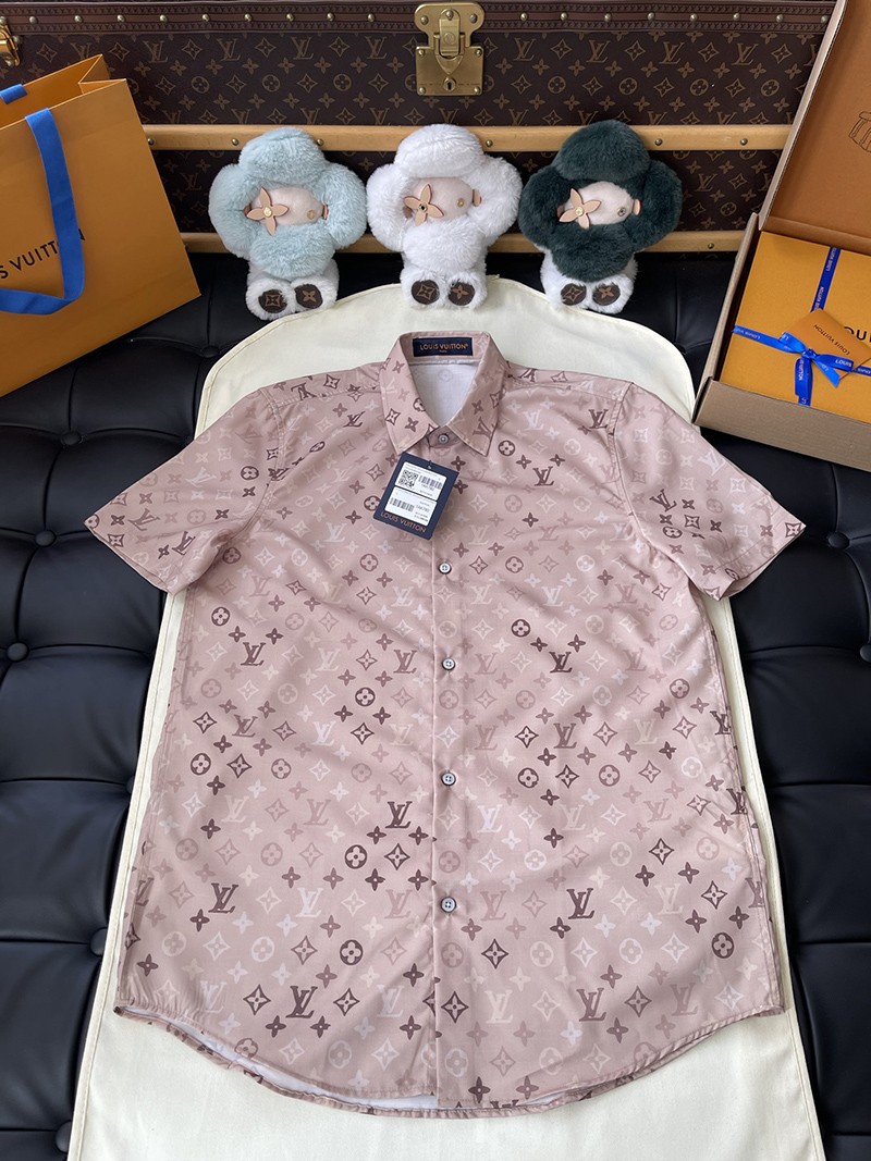 LV T-shirt 066