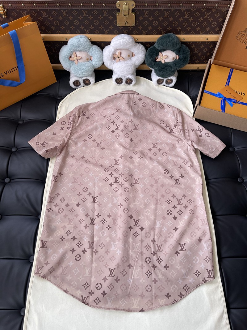 LV T-shirt 066
