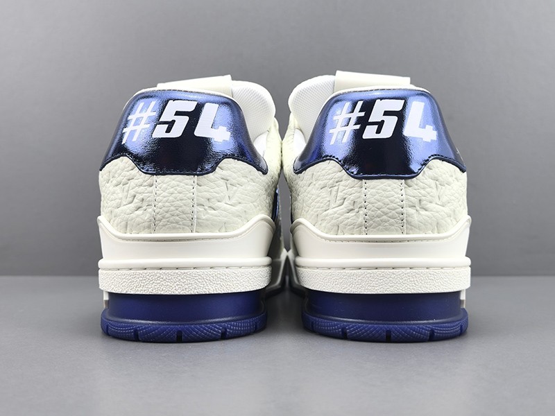LV Trainer Sneaker 096