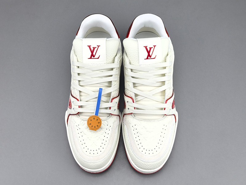 LV Trainer Sneaker 097