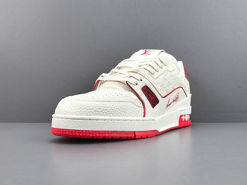 LV Trainer Sneaker 097