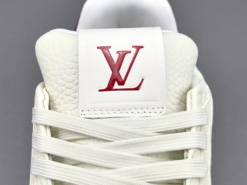 LV Trainer Sneaker 097