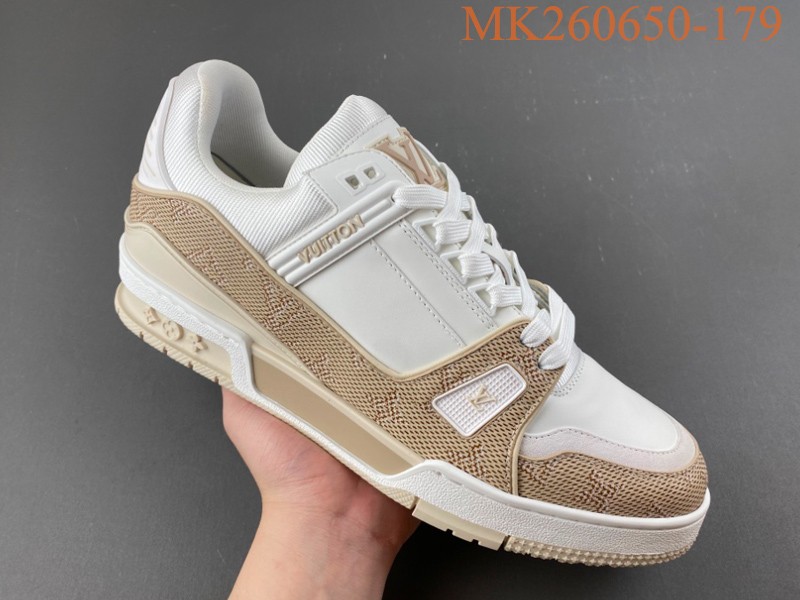 LV Trainer Sneaker X2 081
