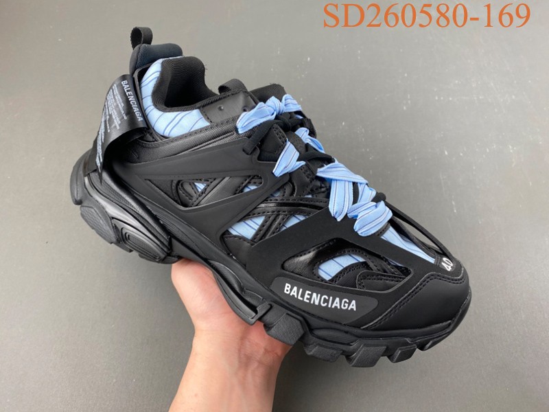 Balenciaga 3.0 Sneaker 016