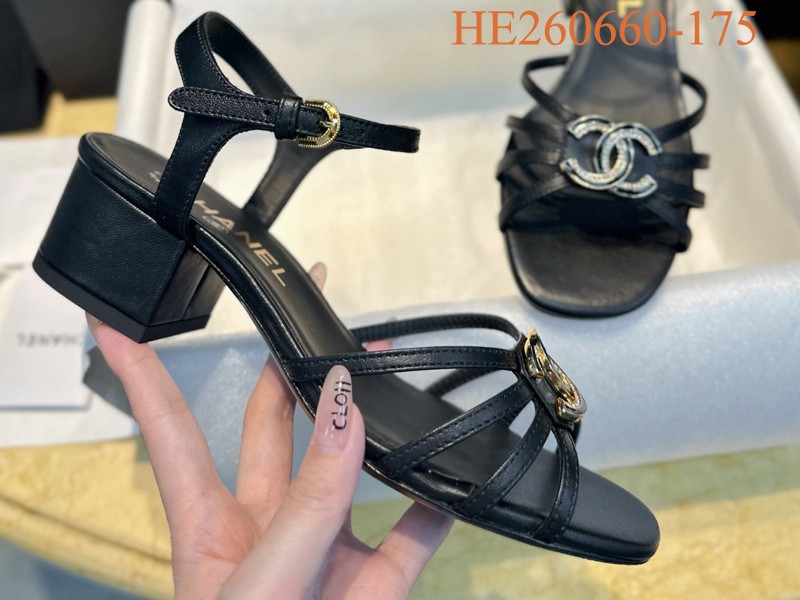 Chanel 25P Wmns Sandal 044