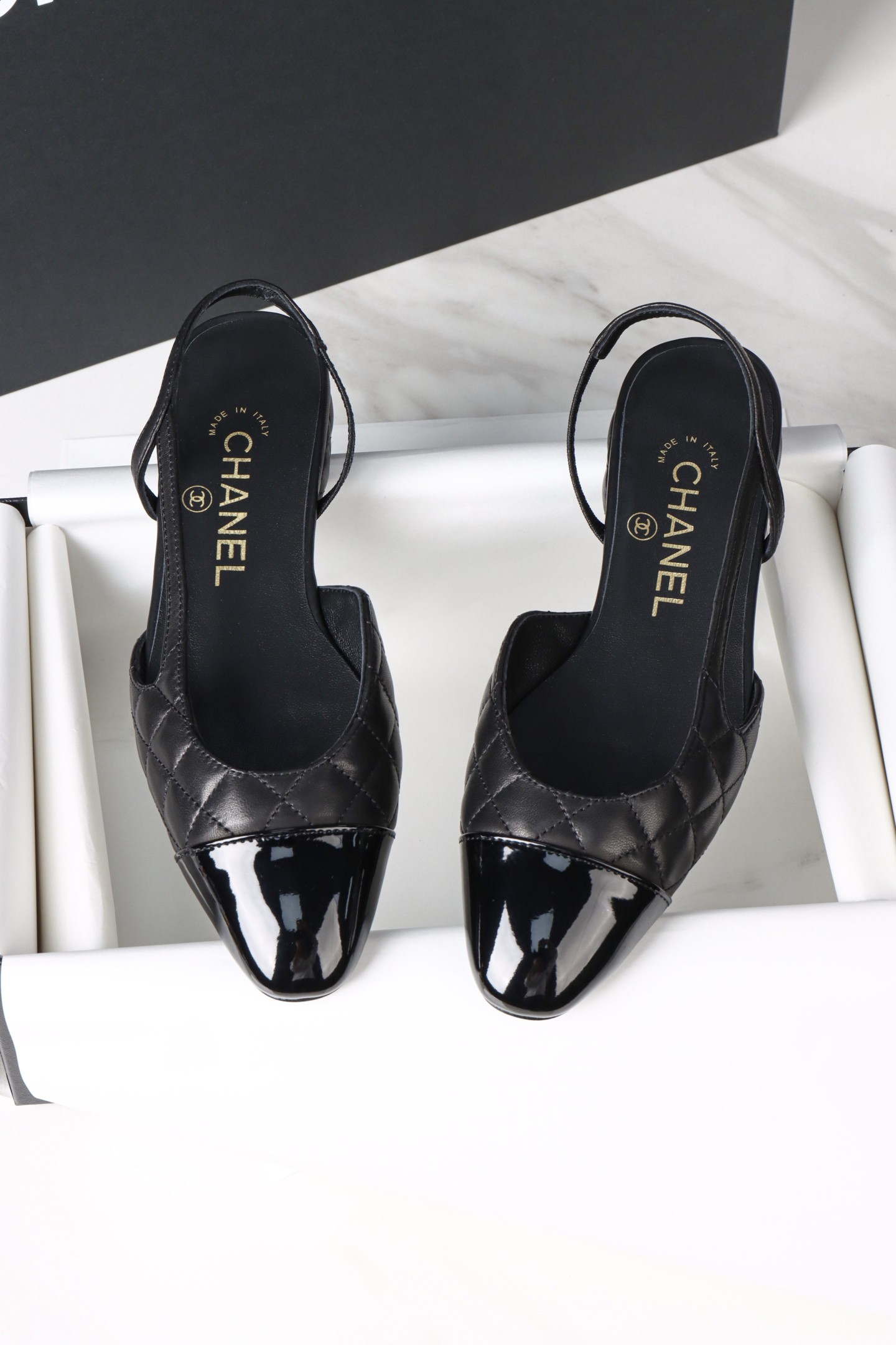 Chanel 25K Slingback Flat 045