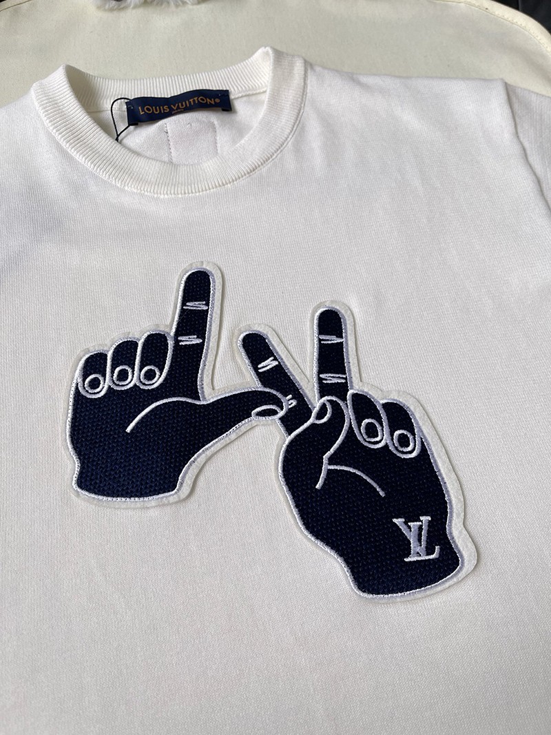 LV T-shirt 073
