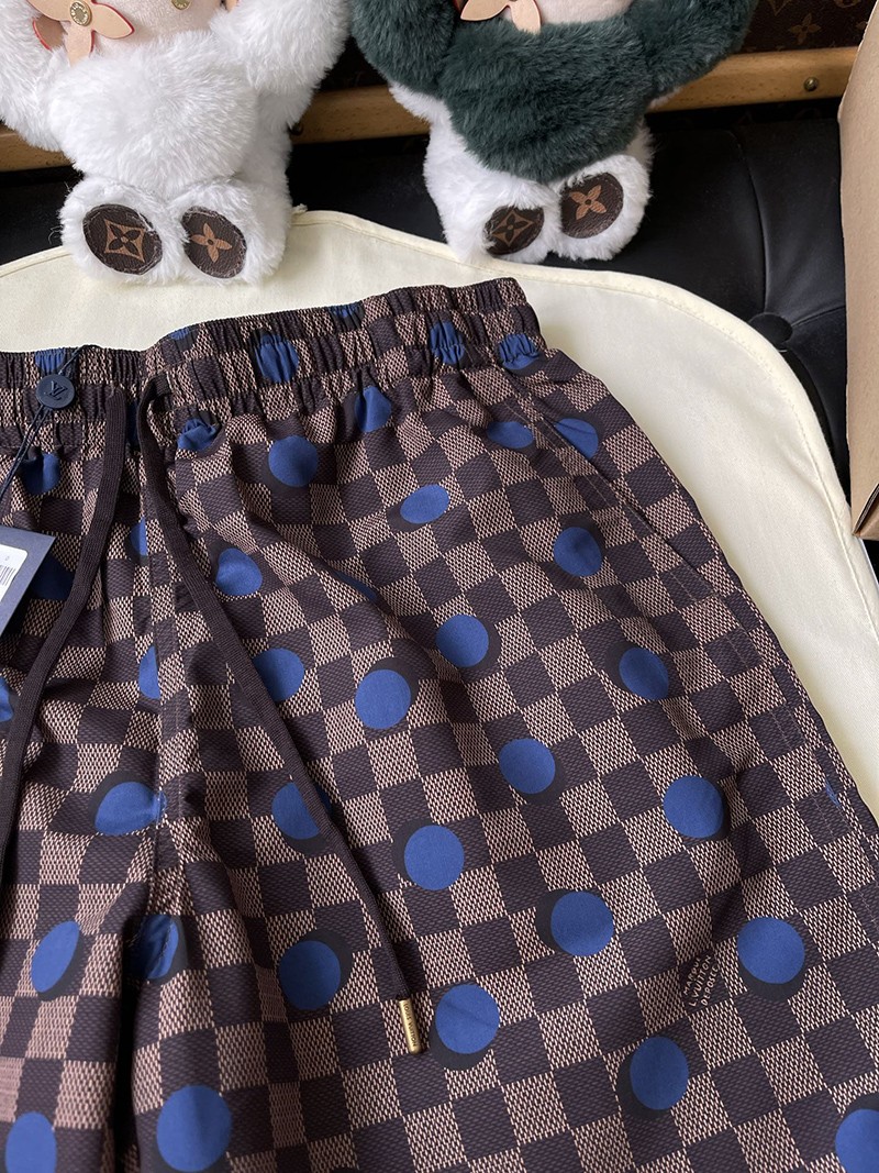 LV Shorts 072