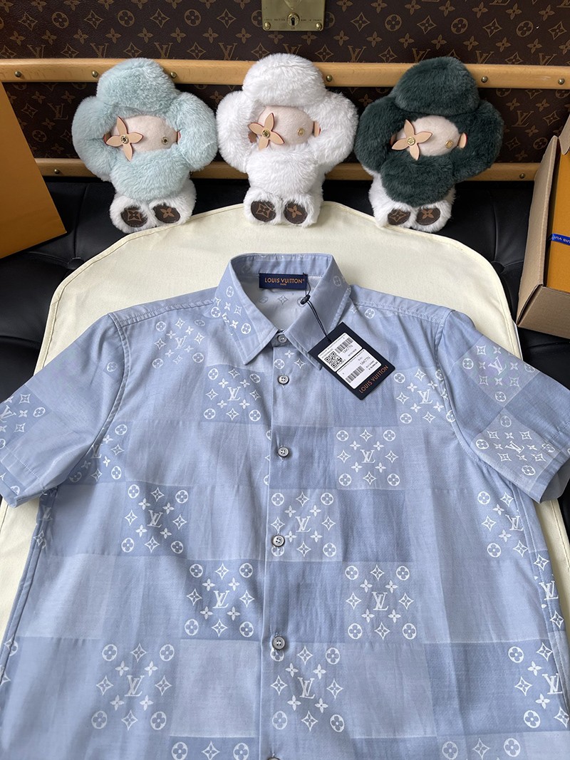 LV Shirt 075