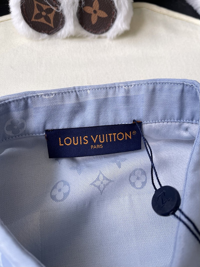 LV Shirt 075