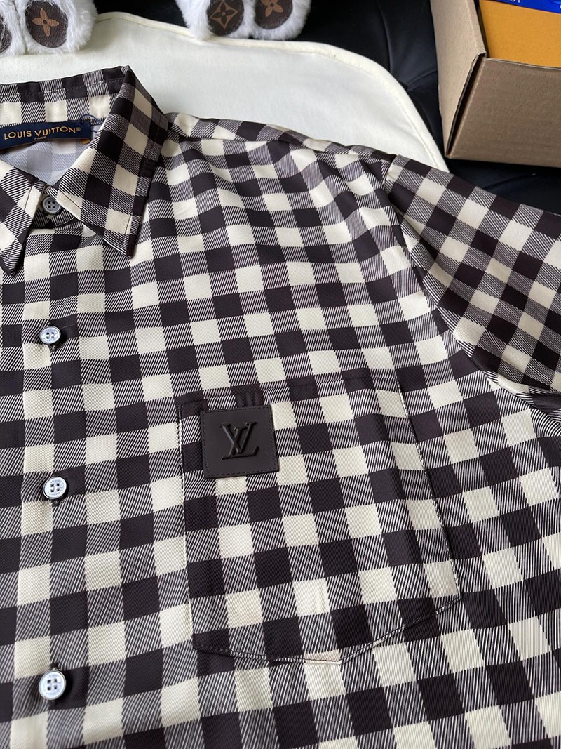 LV Shirt 077