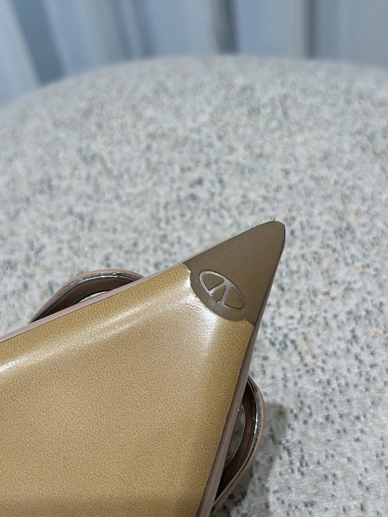 Valentino Shoe 007