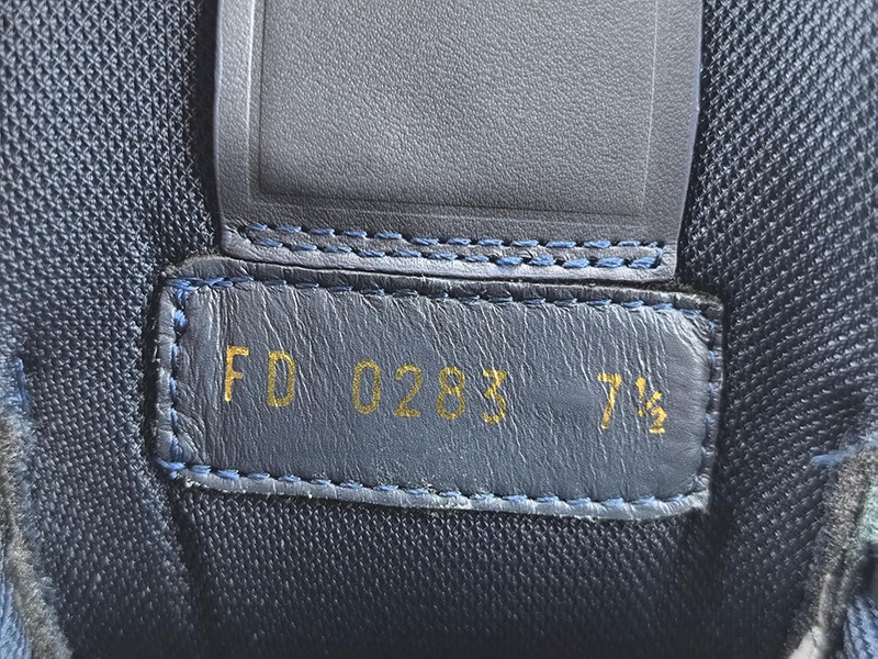 LV Trainer Sneaker 101