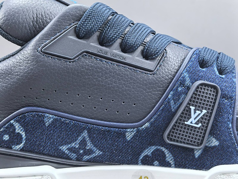 LV Trainer Sneaker 101