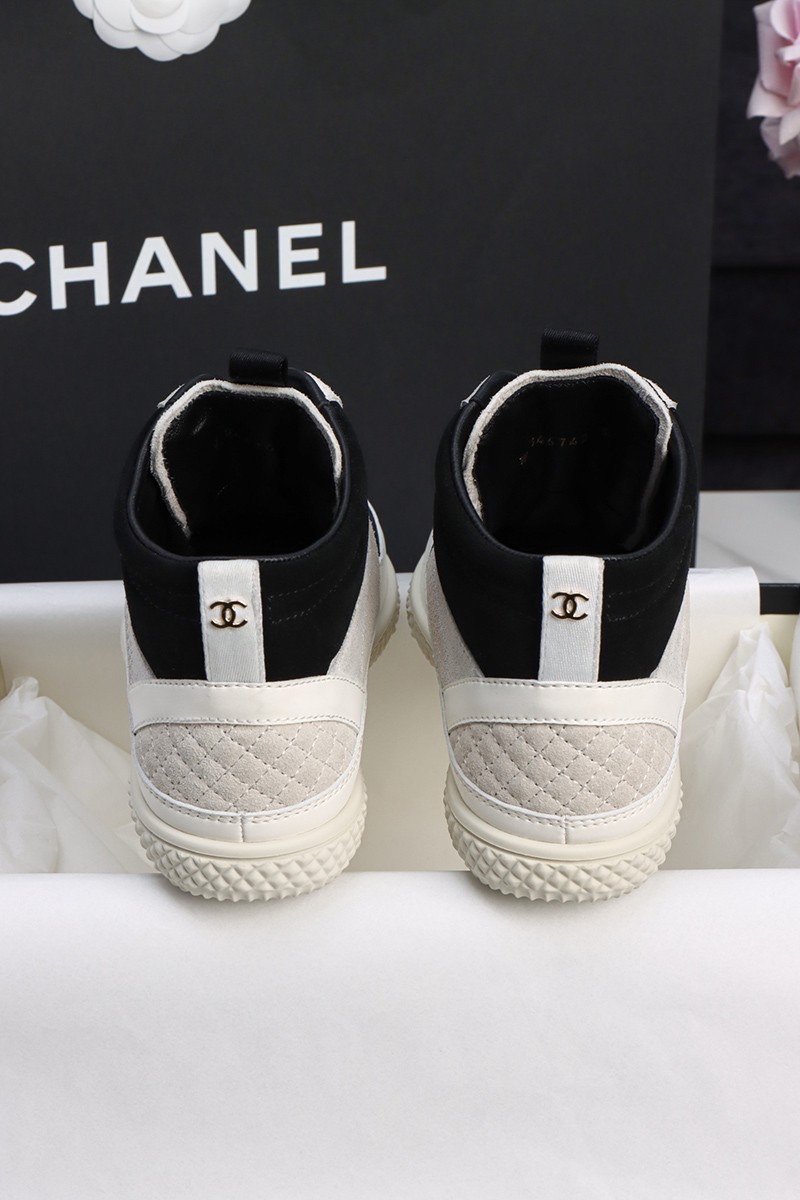 Chanel Wmns Shoe 048