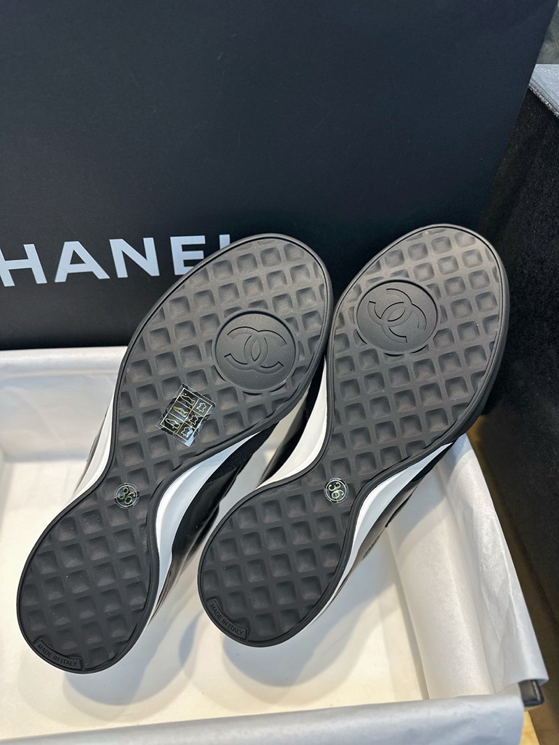 Chanel Wmns Shoe 047