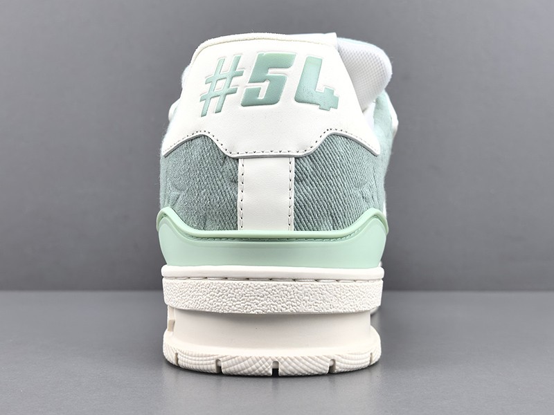 LV Trainer Sneaker 102