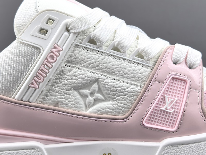 LV Trainer Wmns Sneaker 103