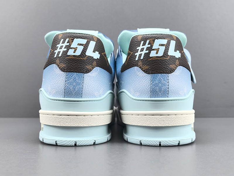 LV Trainer Sneaker 105
