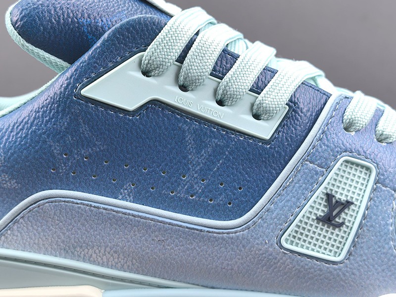 LV Trainer Sneaker 105