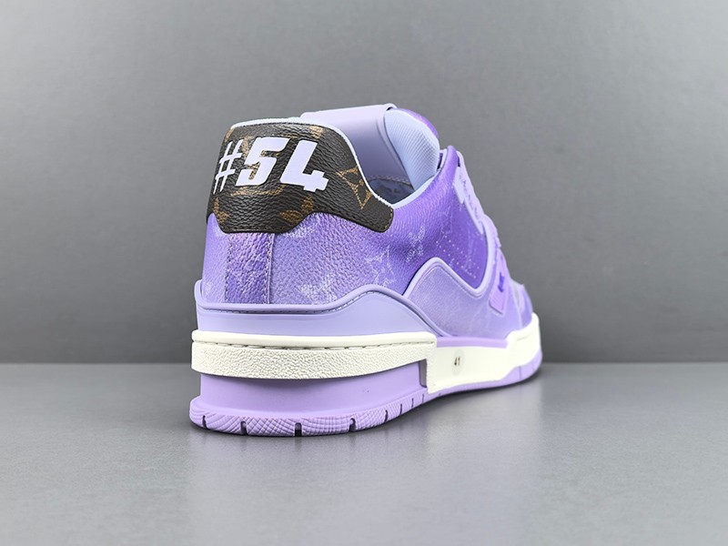 LV Trainer Sneaker 106