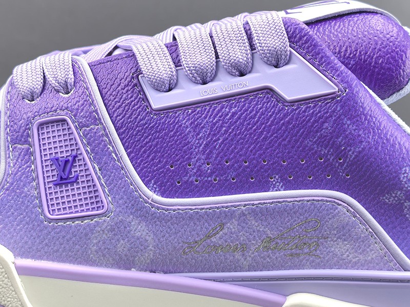 LV Trainer Sneaker 106