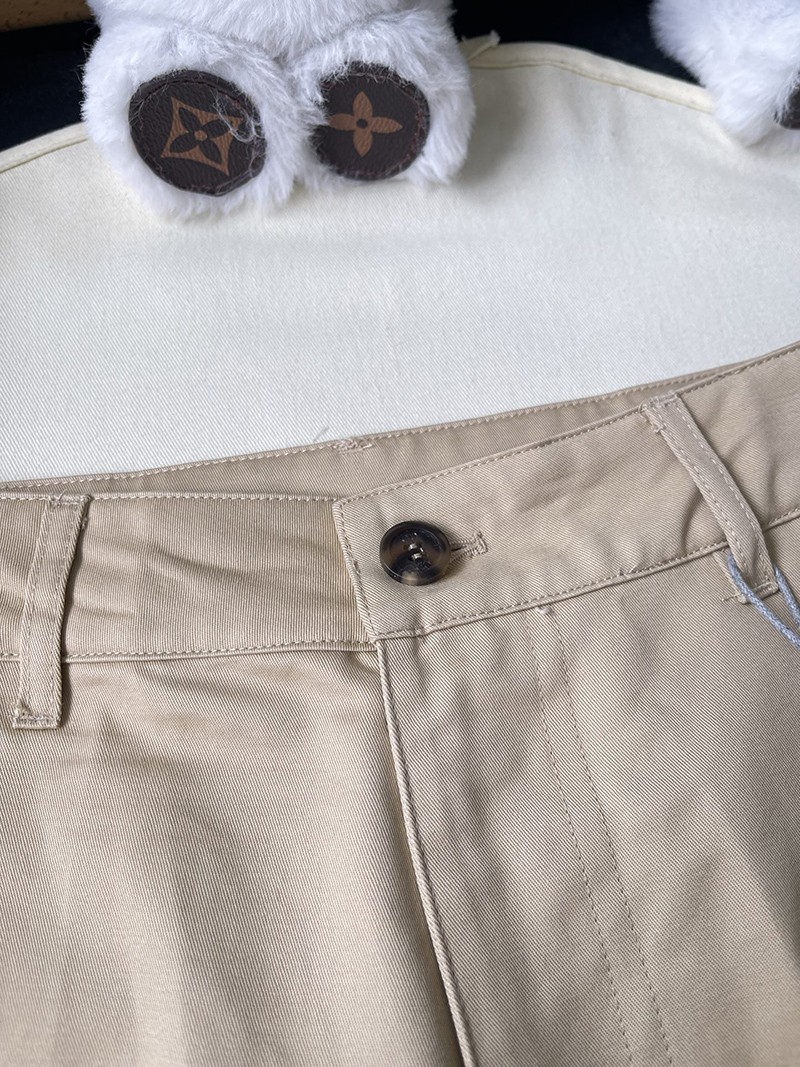 Prada Short 011
