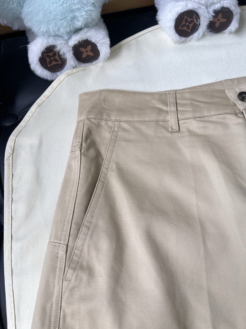Prada Short 011