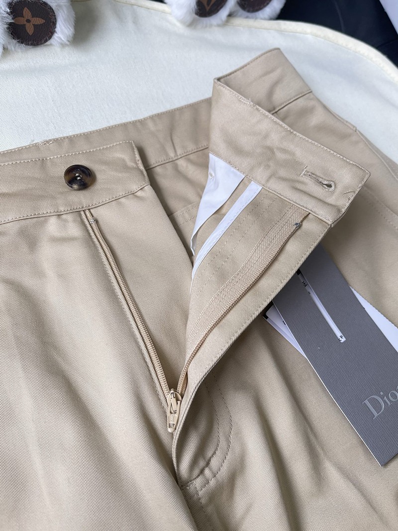 Prada Short 011
