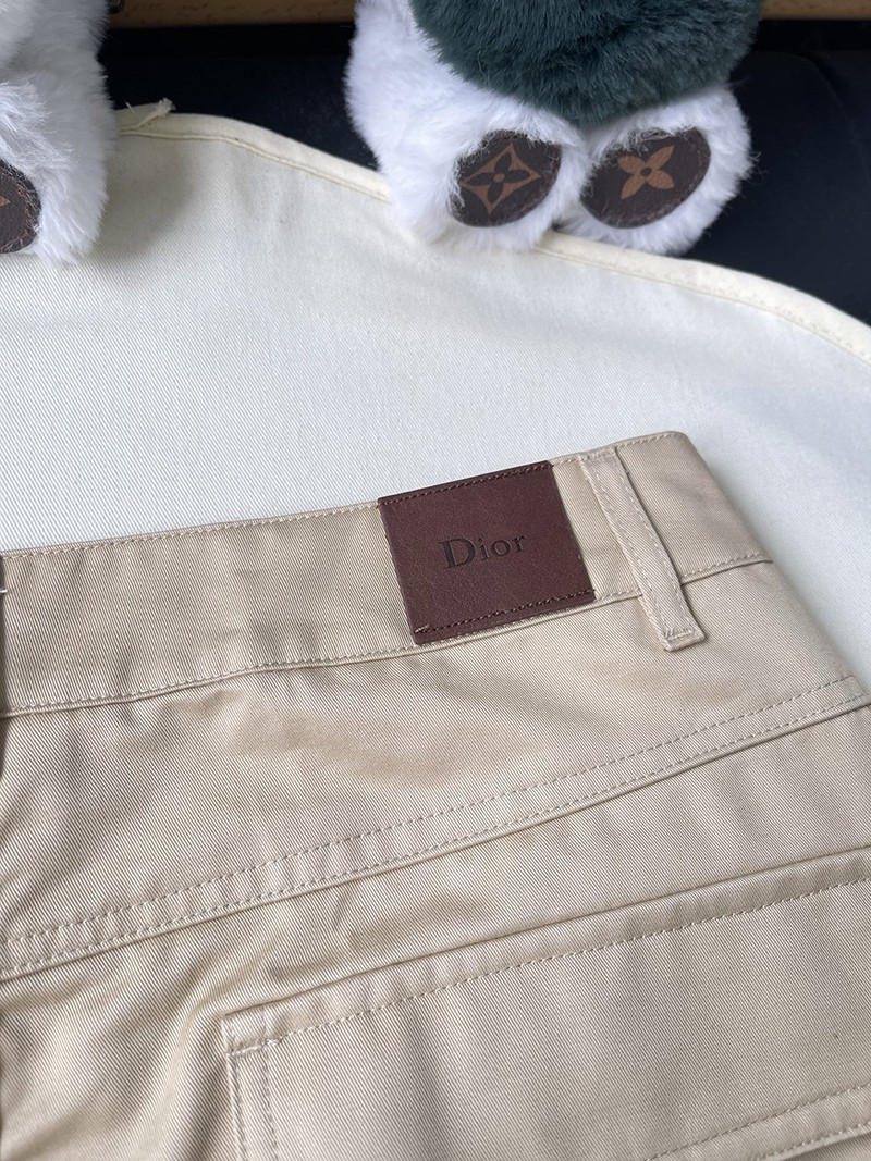 Prada Short 011