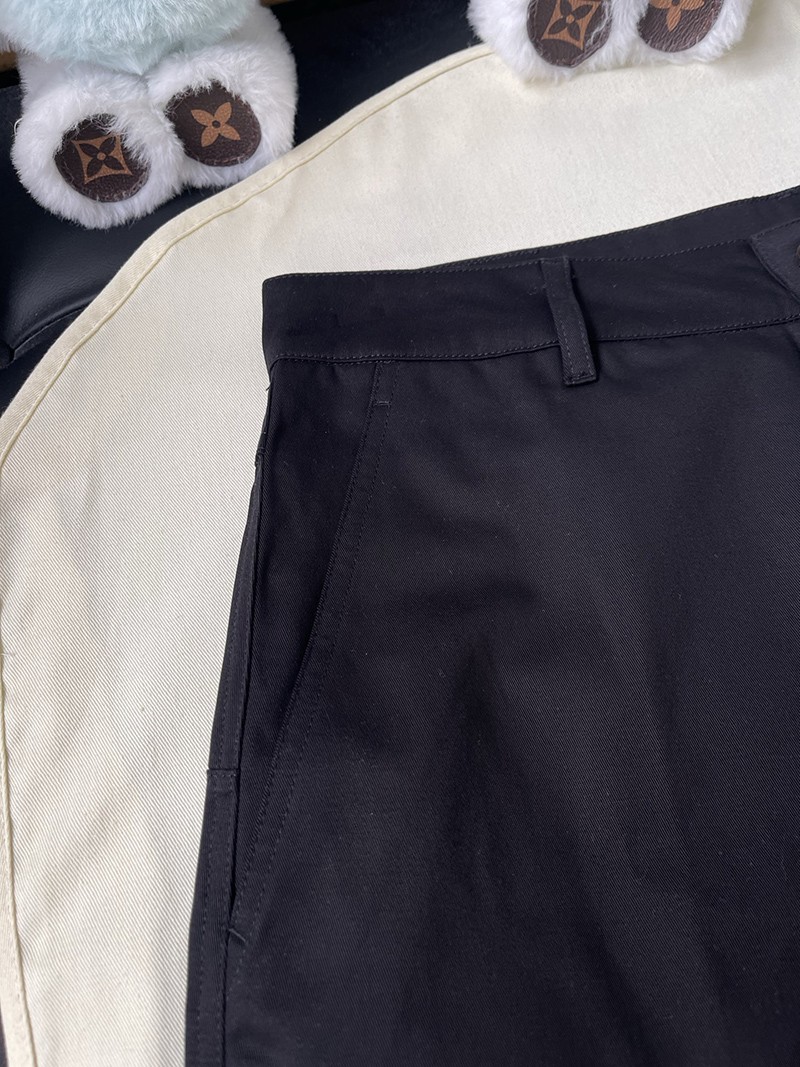 Prada Short 010