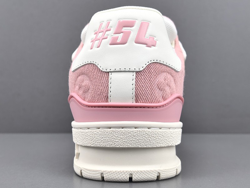 LV Trainer Sneaker 107