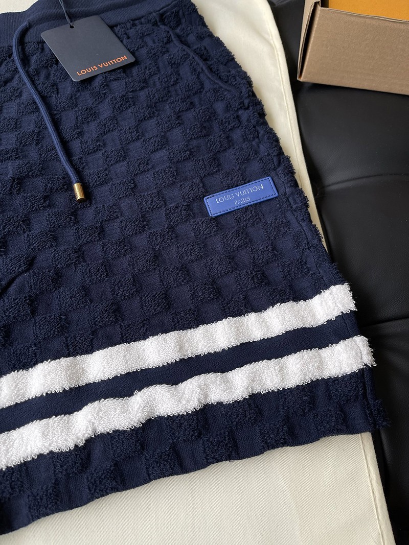 LV Shorts 081