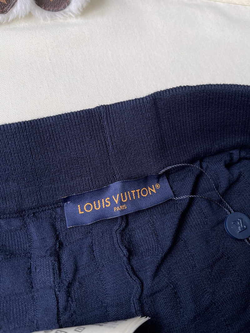 LV Shorts 081